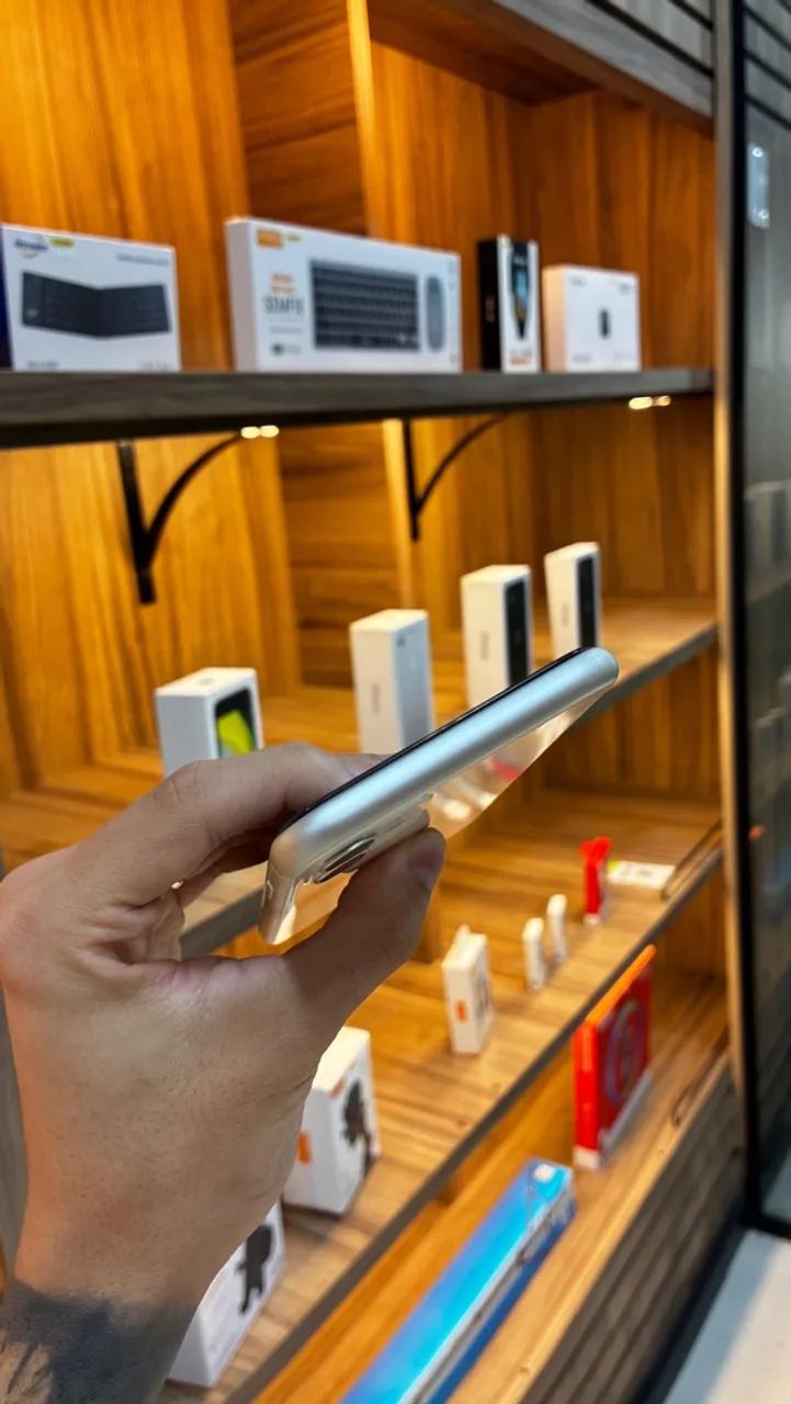 IPHONE 11 - Foto 5