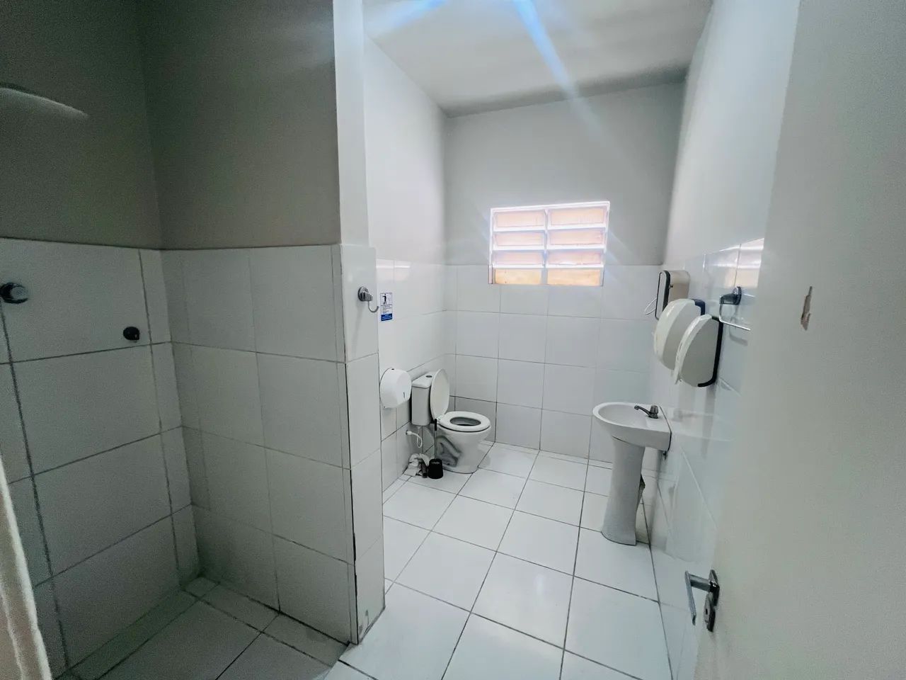 Alugo Casa no Bairro do Farol Excelente para Comércio ou Moradia - Foto 5
