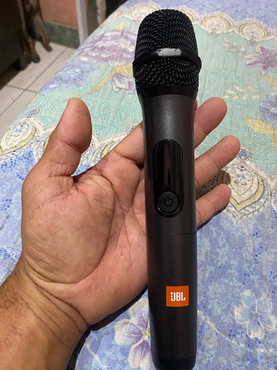 Vendo microfone pra JBL