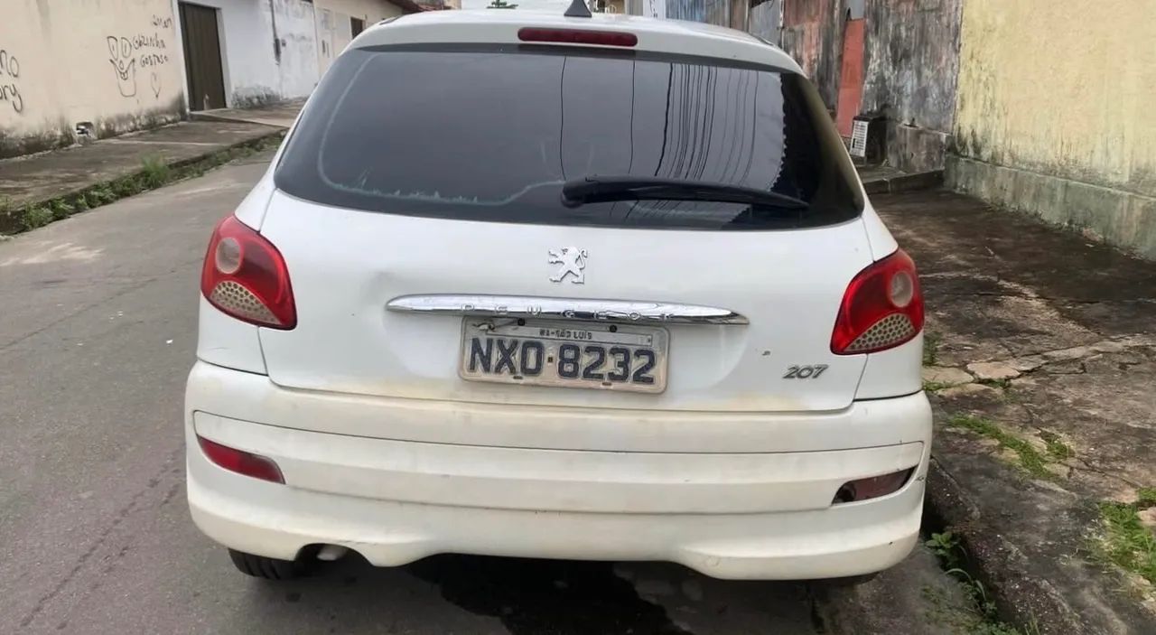 Peugeot 207 2012