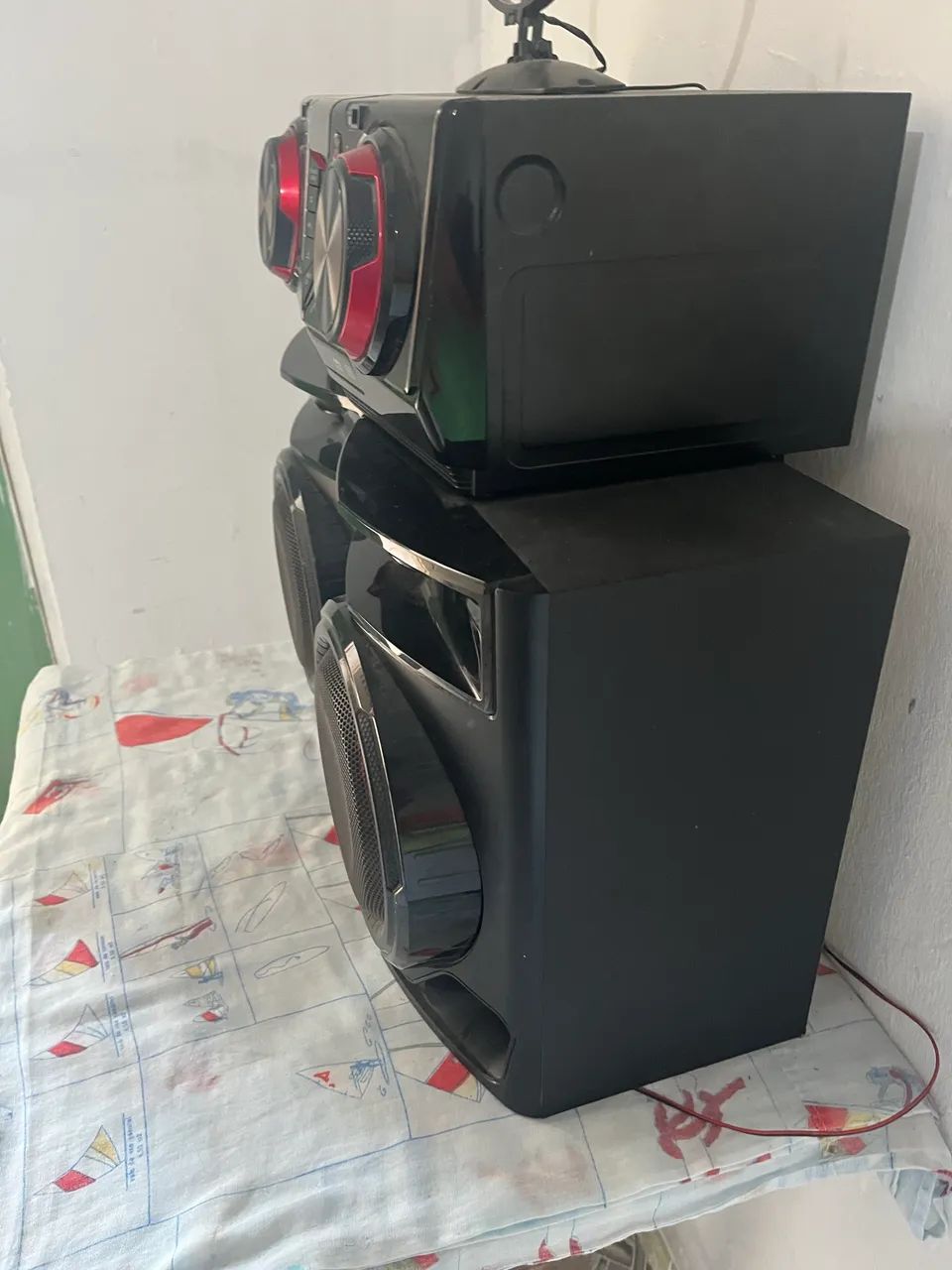 Vendo som LG completo Bluetooth USB completo 500 reais  - Foto 2