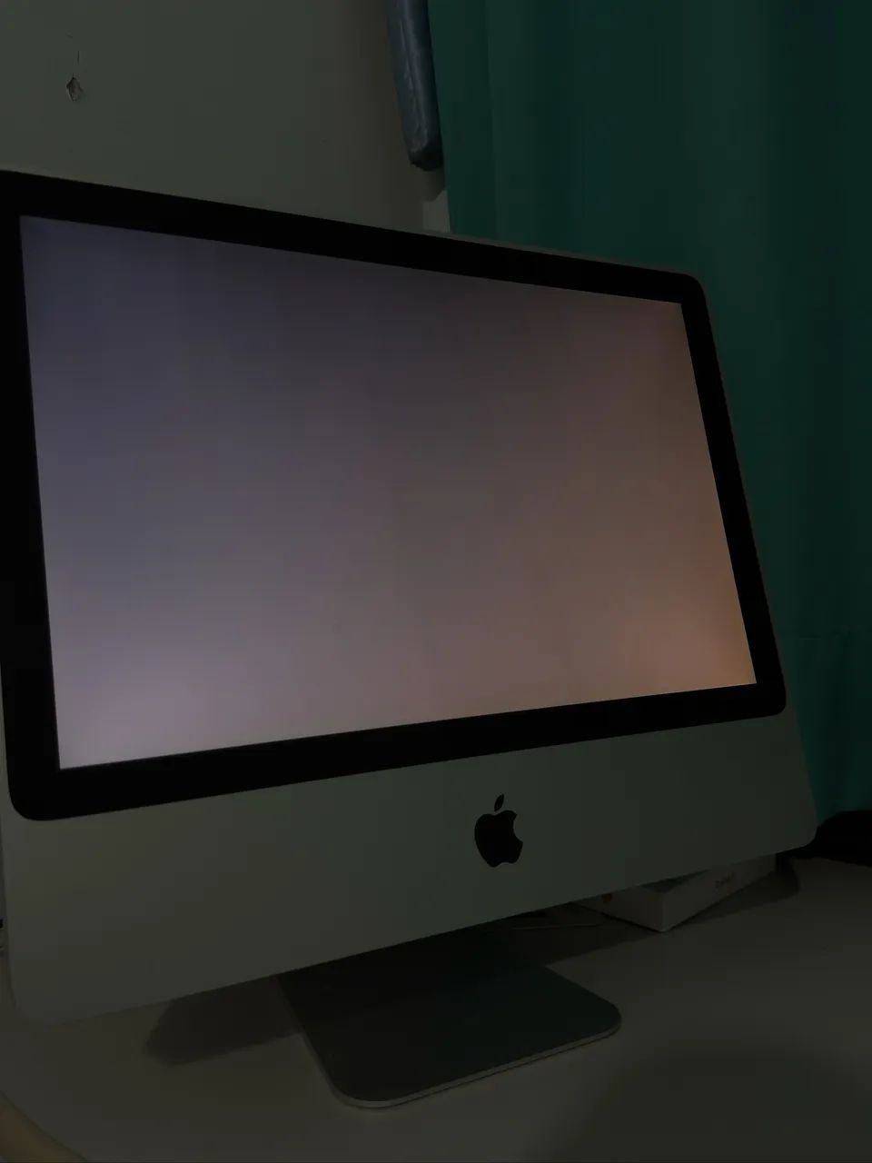 iMac 20" 2008 Apple - Funcionando Parcialmente