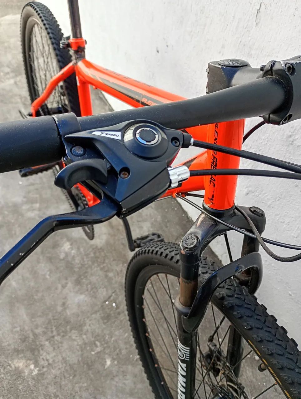 Bicicleta aro 29 - Foto 5