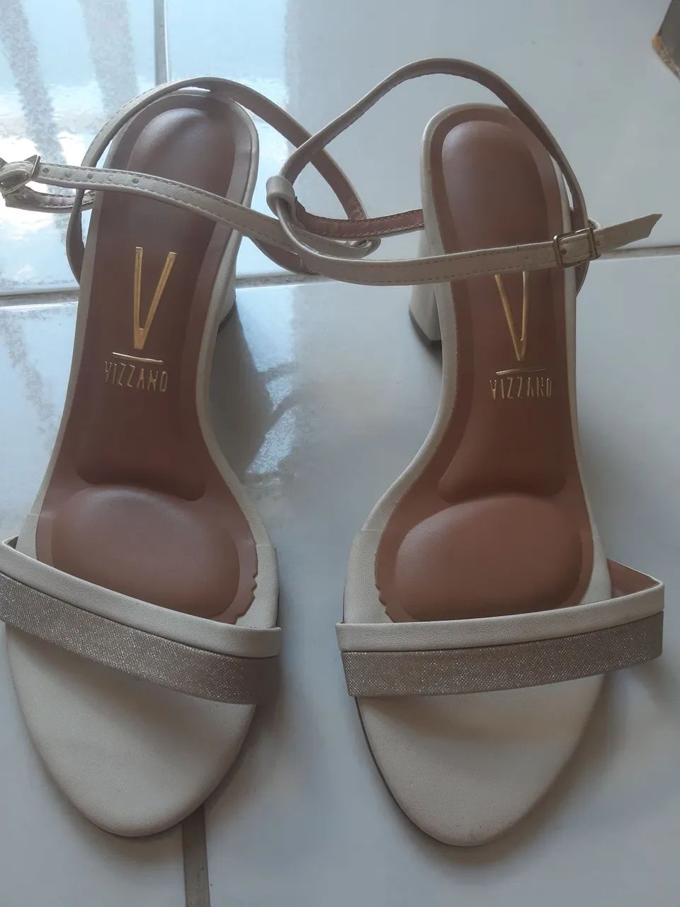 Sandalia vizzano off white 
