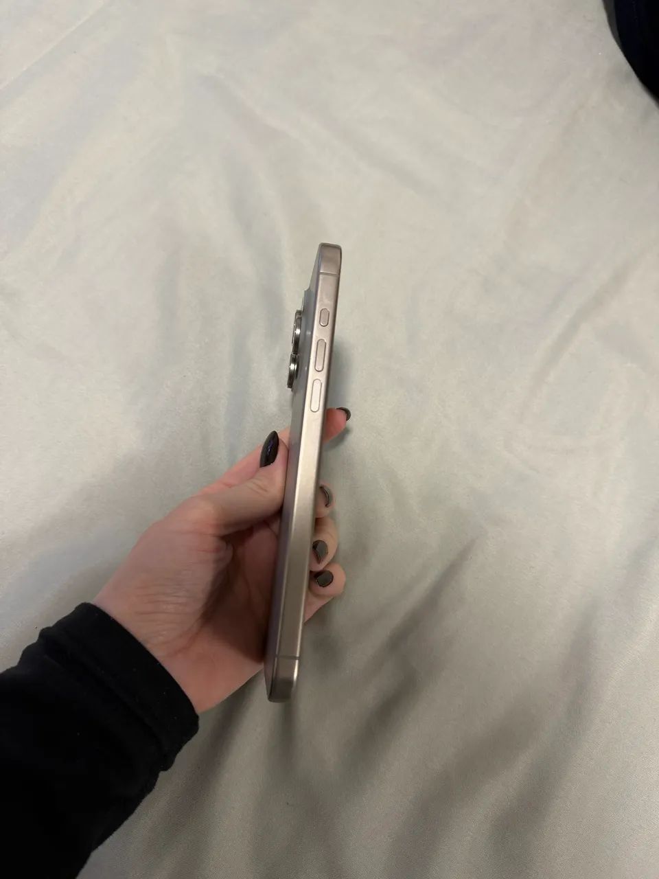 Vendo Iphone 15 pro Max 256gb - Foto 2