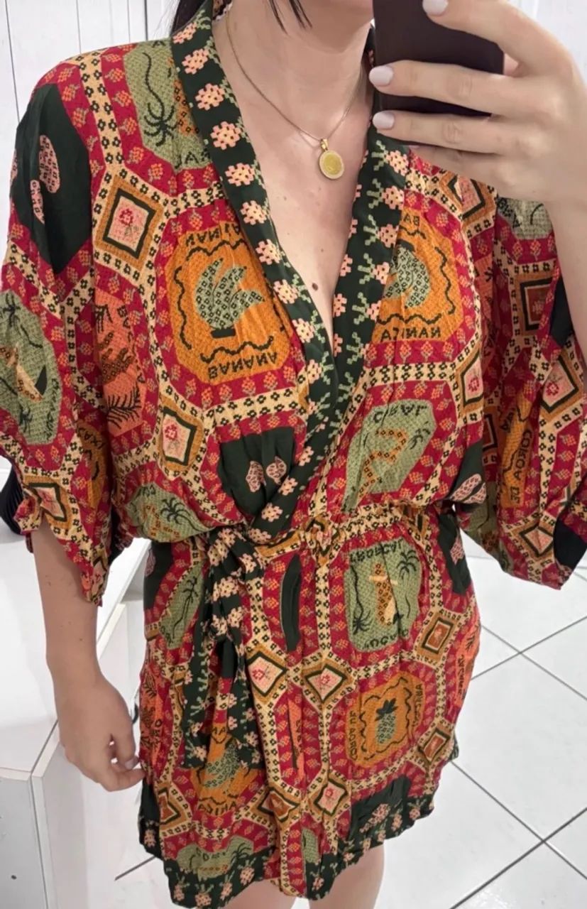 Vestido Tropical Transpasse estilo kimono - Foto 4