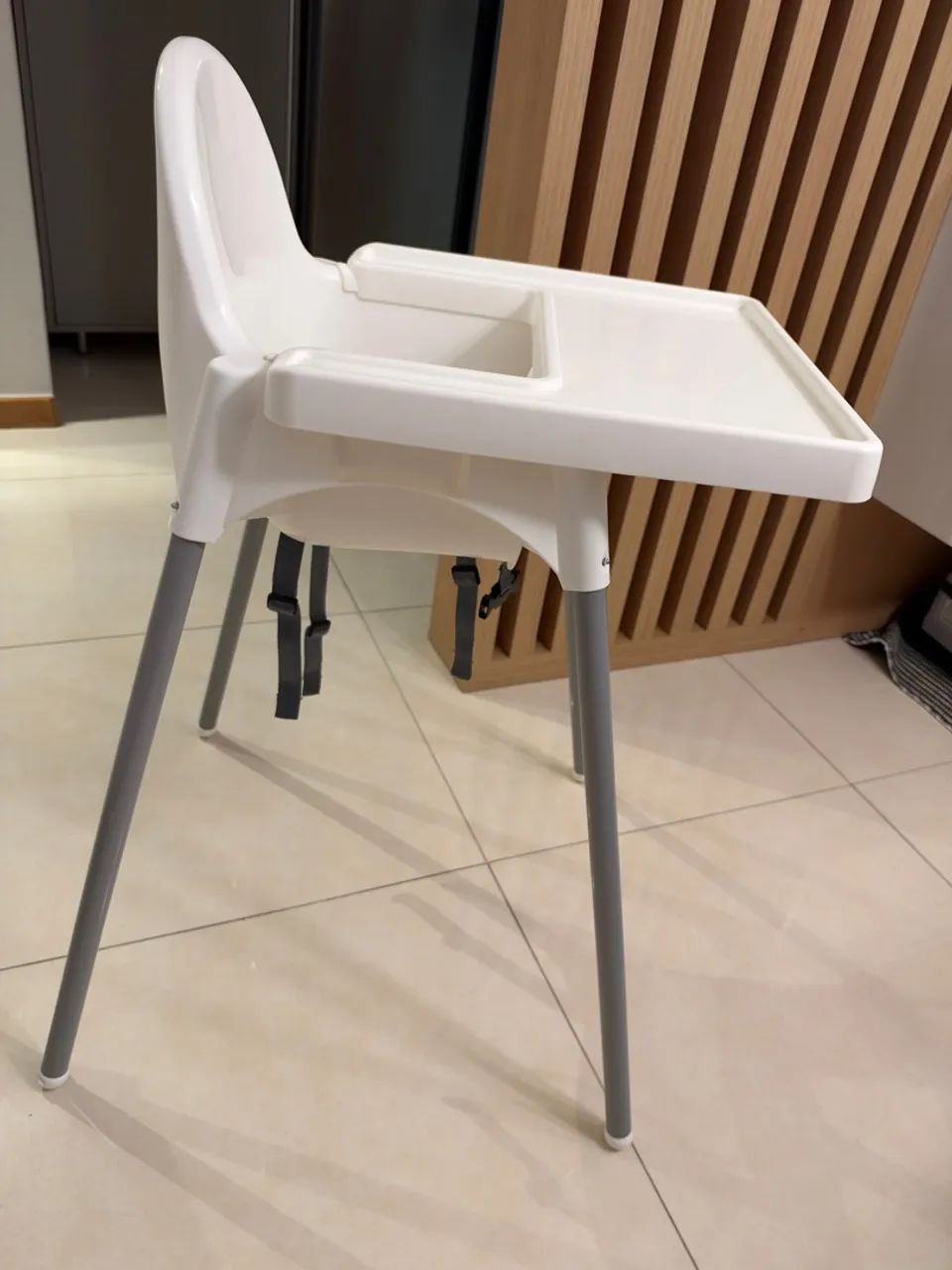 Cadeira de alimentação alta com tabuleiro antilop (ikea) - Foto 4