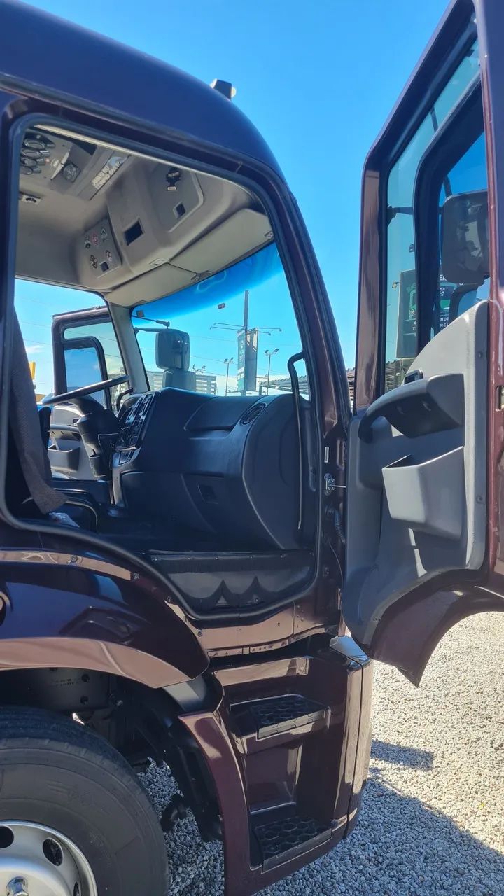 FORD CARGO 2429 ANO 2013 - Foto 4