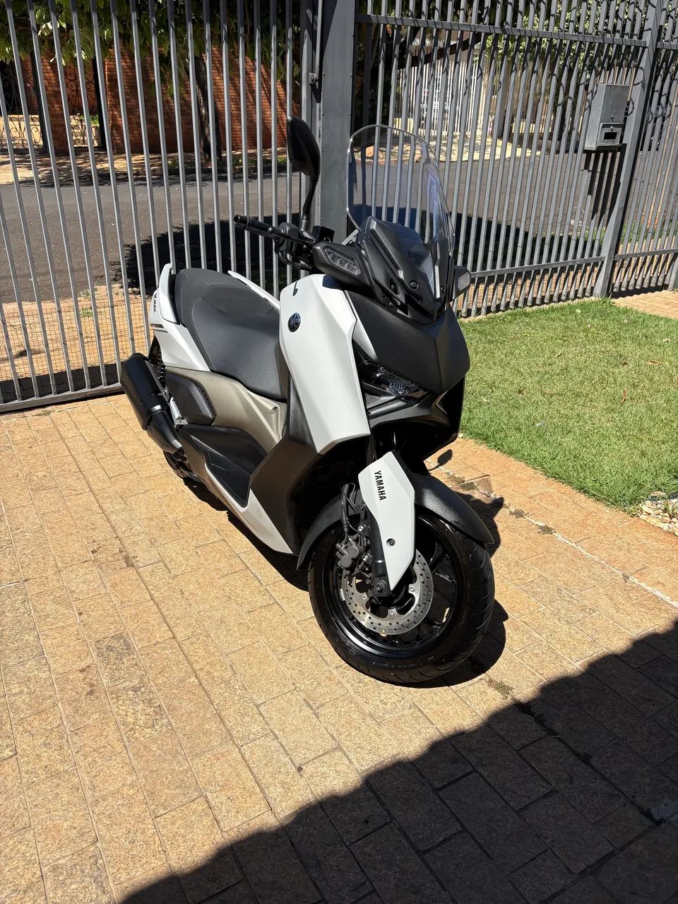 XMax 250  - Foto 3