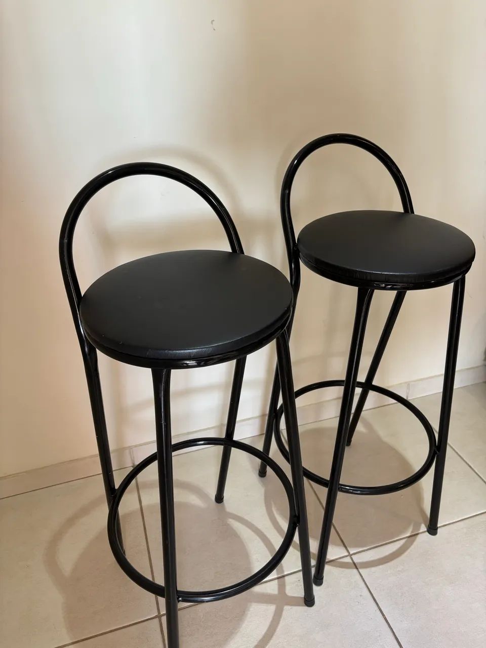 Par de banquetas 