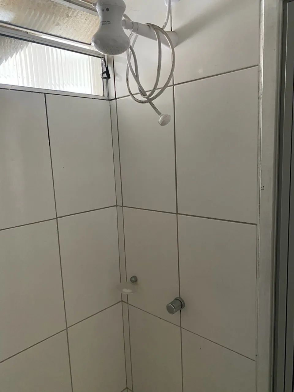 Kitinet perto da UFBA - Foto 4