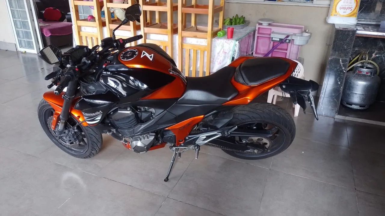 Moto z800 