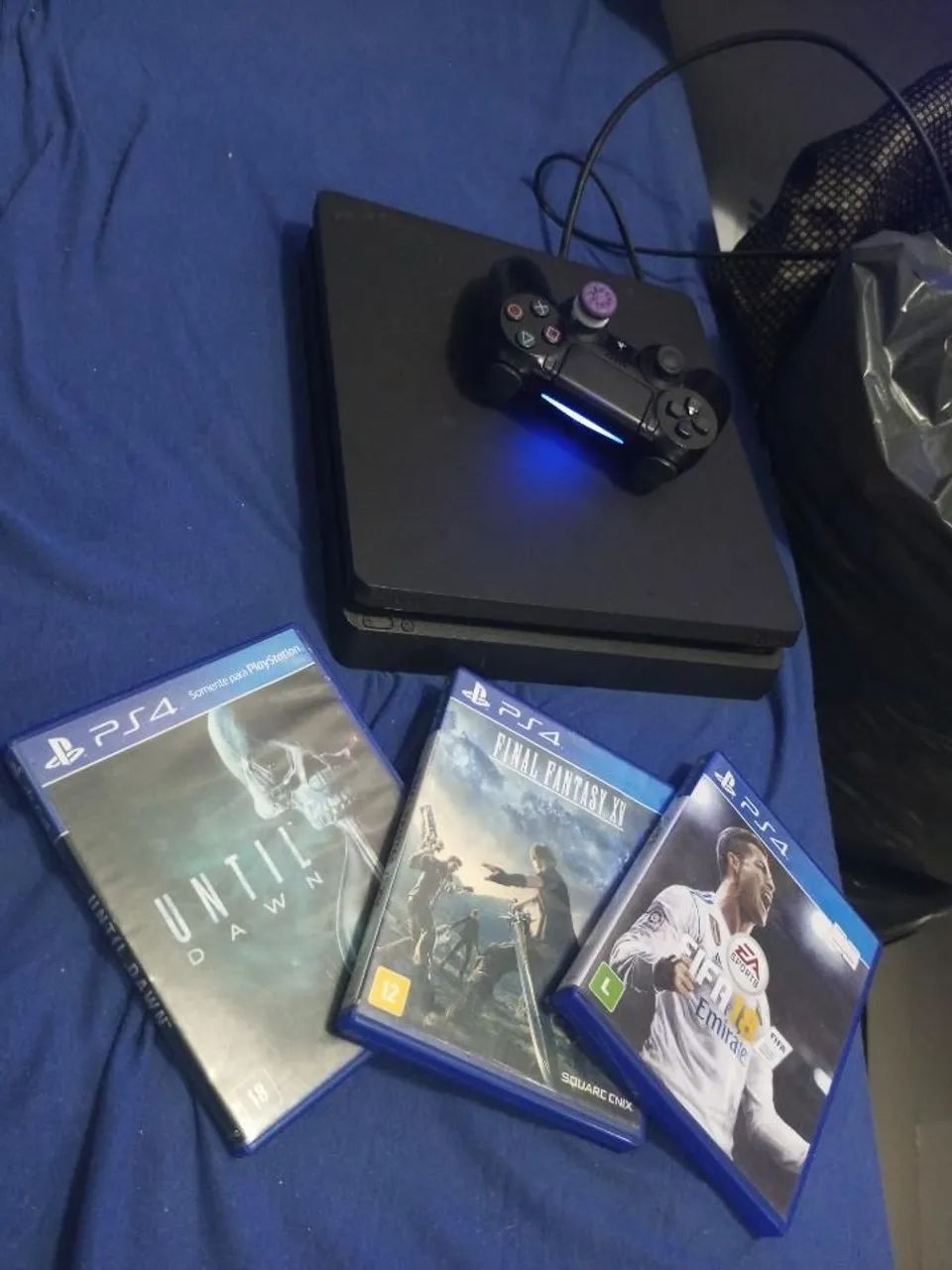 Play 4
