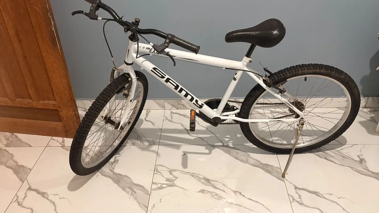 Bicicleta aro 24 Samy em otimo estado - Foto 4