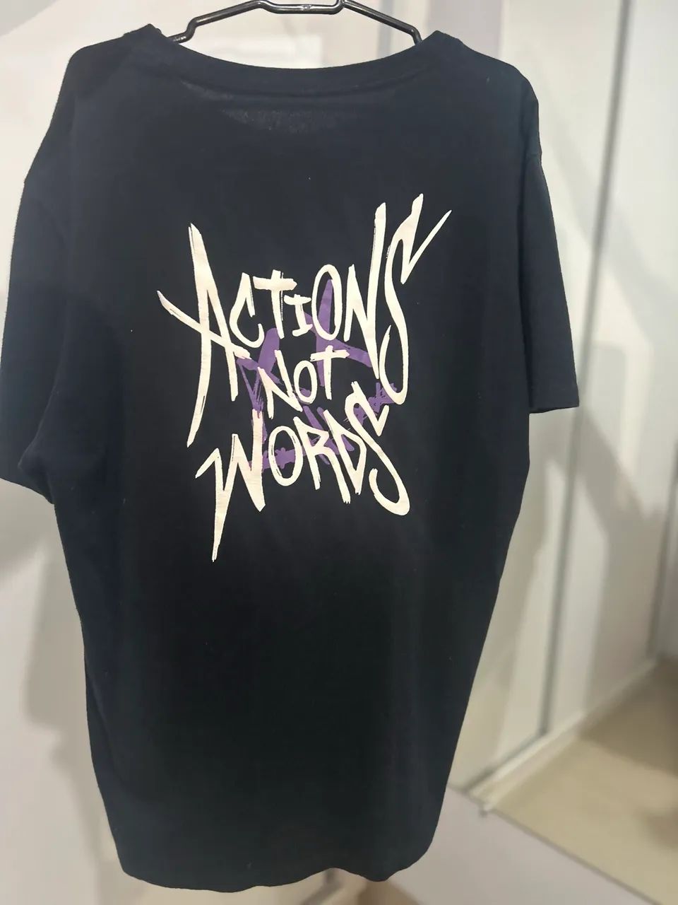 Camiseta Youcom Preta/roxa - Foto 4