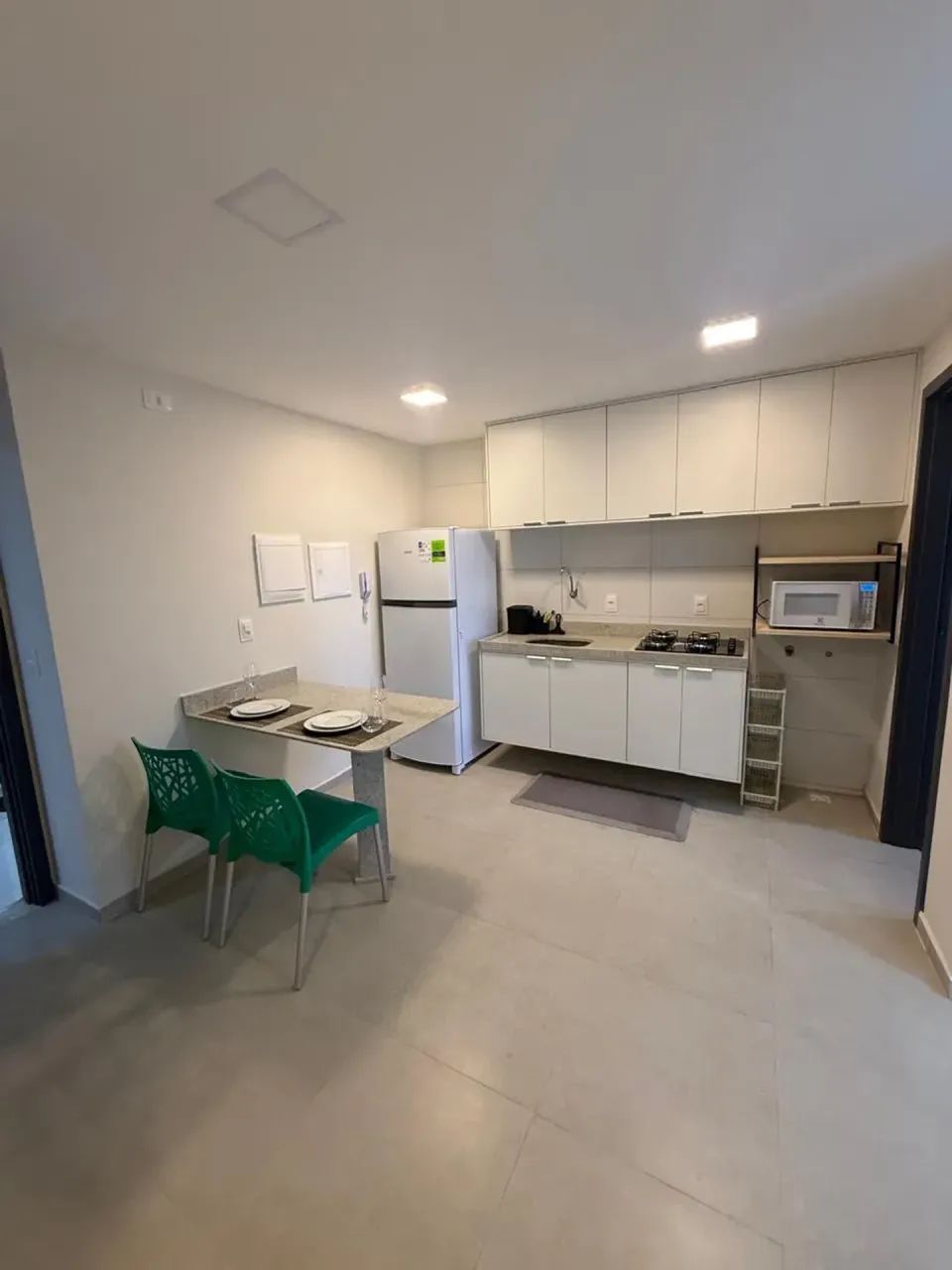 Studio/Flat todo projetado e mobiliado no melhor do catole - Foto 3