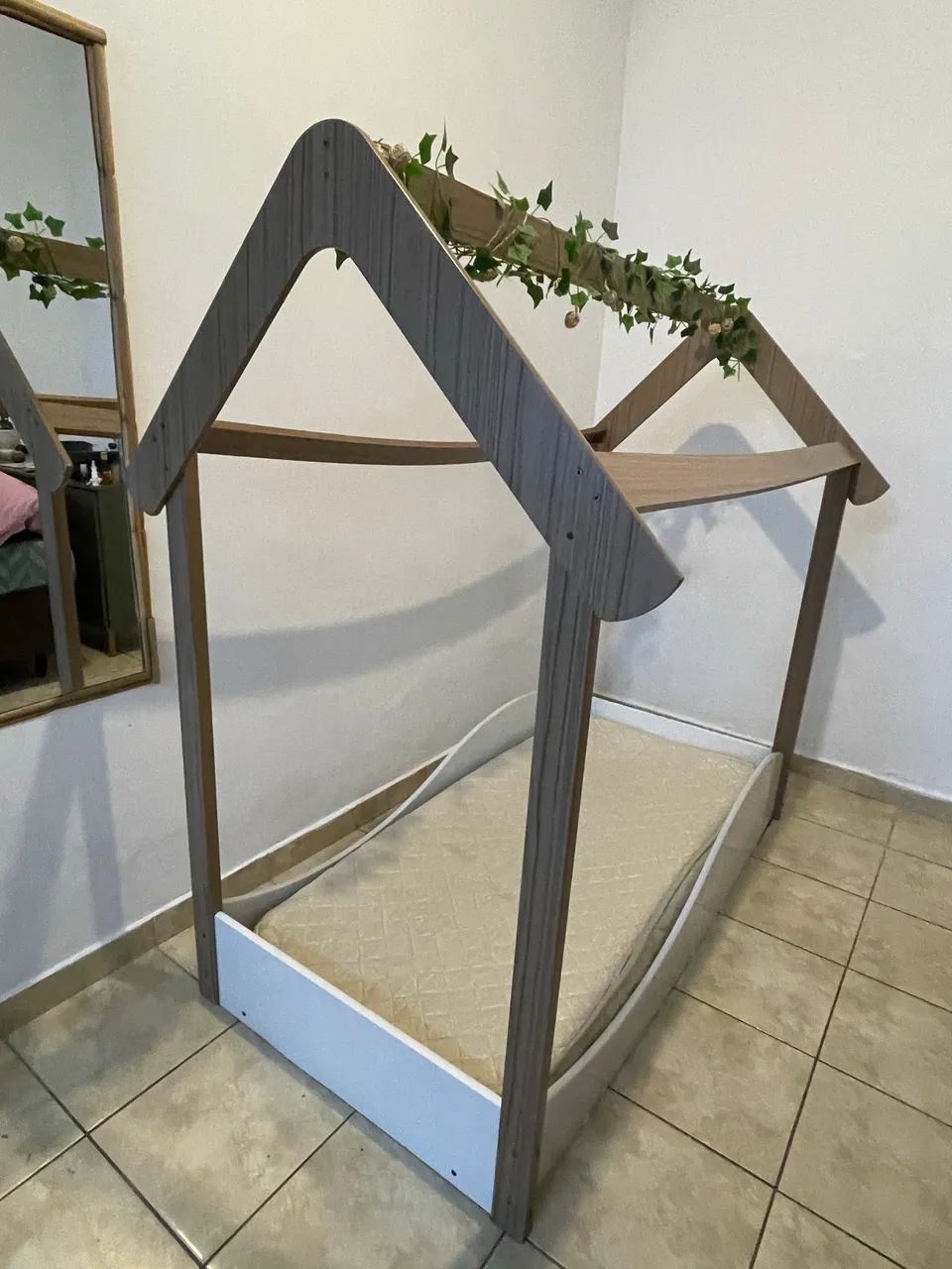Cama infantil casinha 