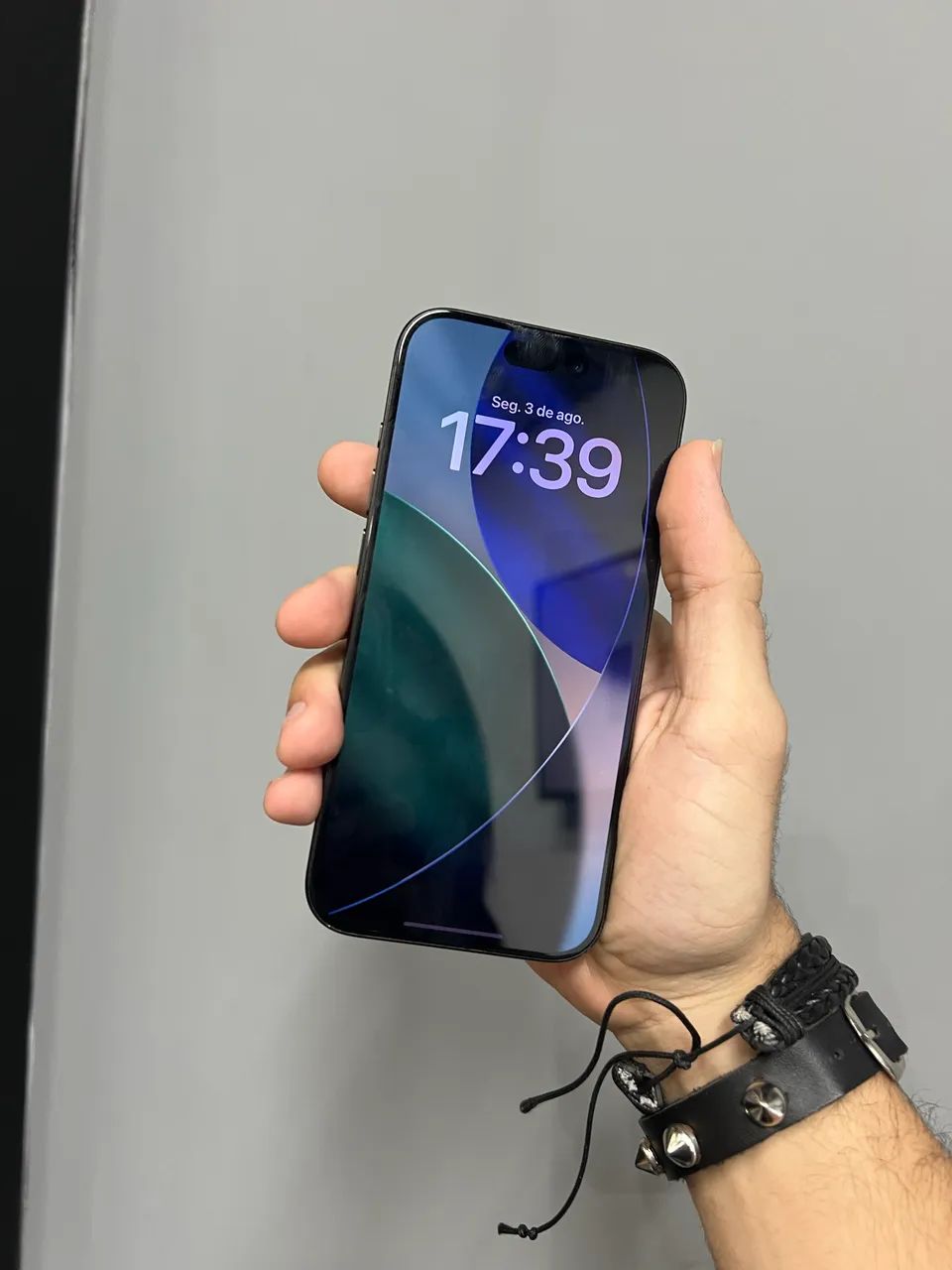 iPhone 15 Pro 128GB (seminovo) - Foto 4
