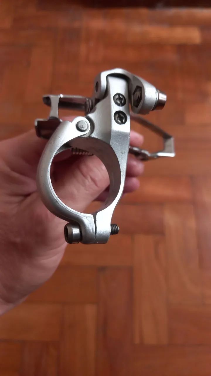 Câmbio dianteiro Shimano Sora °31.8 10v  - Foto 5