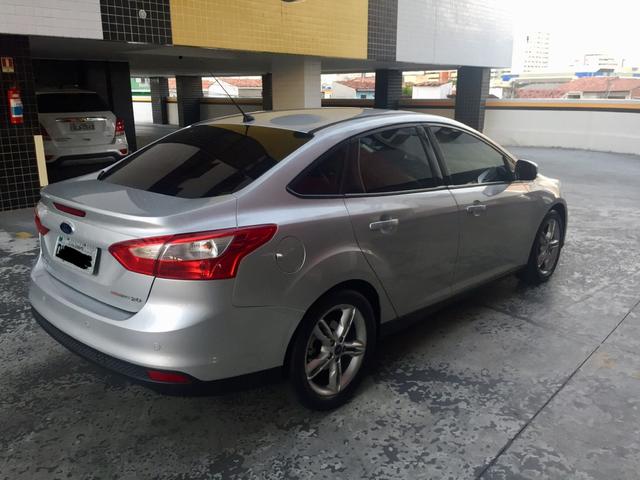 Ford Focus SE 2015 -2.0 Aut - Foto 2