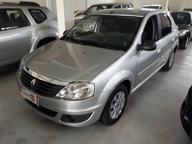 Renault Logan 2011 completo