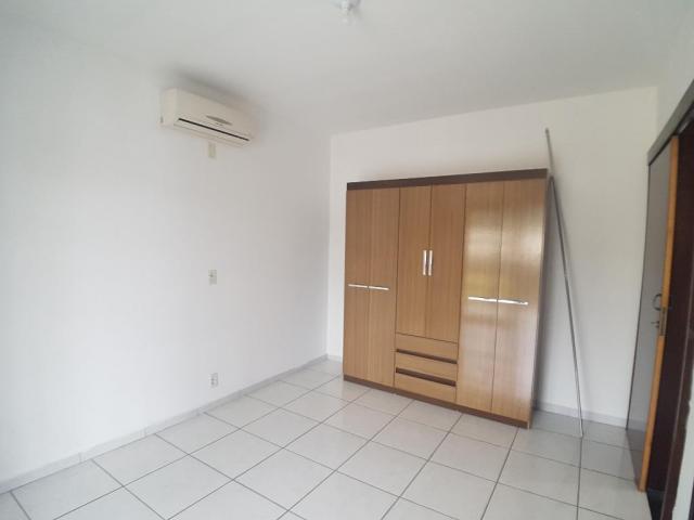 Casa com 2 dormitórios para alugar, 80 m² por R$ 1.300,00/mês - Jardim Sofia - Joinville/S - Foto 17