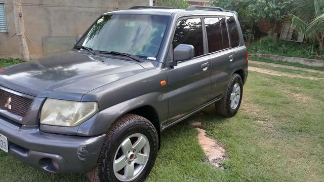 Pajero TR4 4x4, Automática, 2006/2006, sensor de ré. Aceito troca em veículo mais barato.
