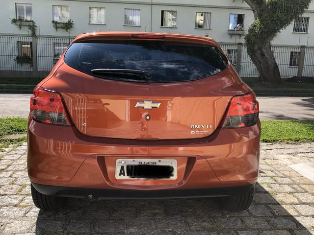 Onix LT 1.4 2013 COMPLETO 2 DONO - Foto 4