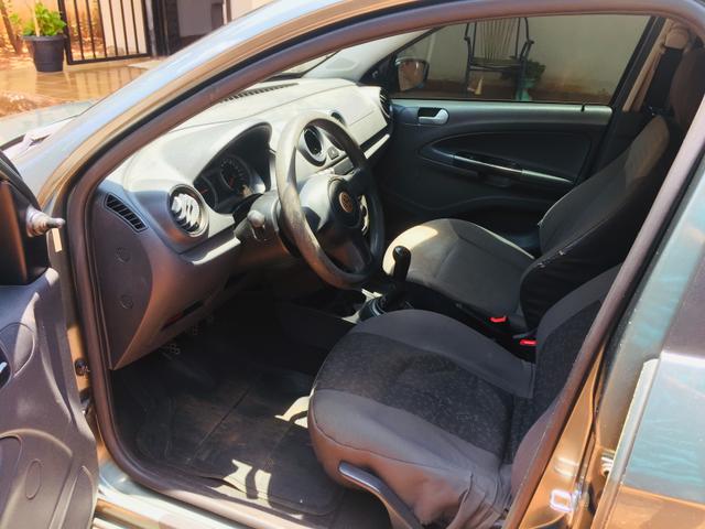 Vendo voyage 1.6 ano 2009 - Foto 4