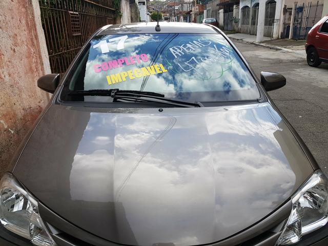Etios 1.3 2017 - Foto 3