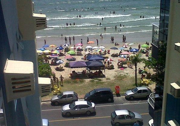 Apartamento 3 quartos com ar vista para a praia