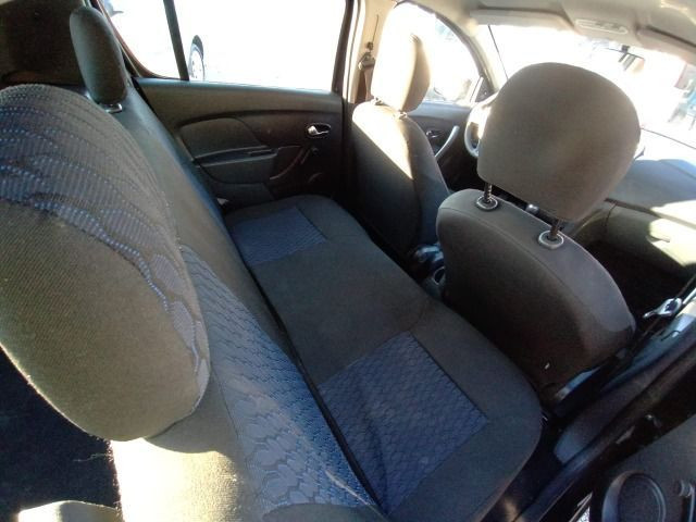 Sandero - Foto 6