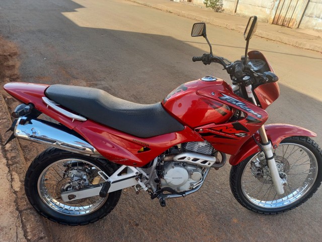 MOTO HONDA FALCÃO NX 400