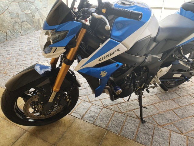 GSR 750 2016 ABS IMPECÁVEL