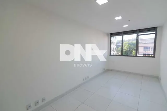 SALA NOVA METRÔ AFONSO PENA TOTALMENTE REFORMADA 1a LOCAÇÃO