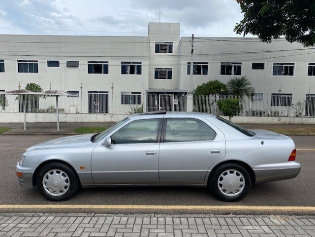 Lexus LS 400 4.0, foto 14 de 19