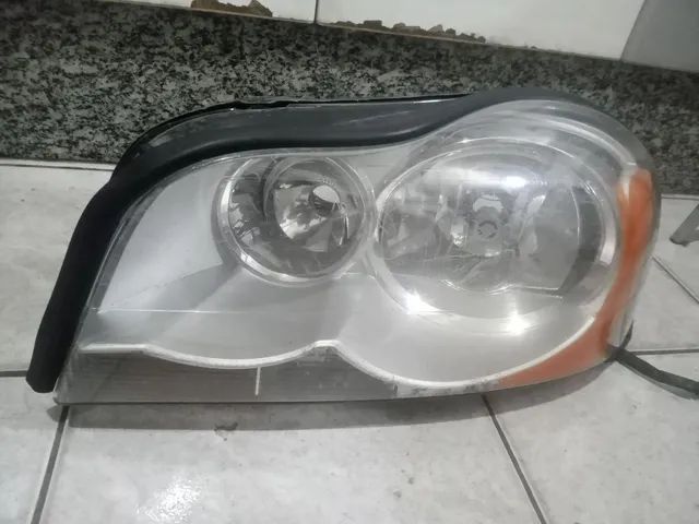 Farol Esquerdo Volvo Xc60 2006  - Foto 2