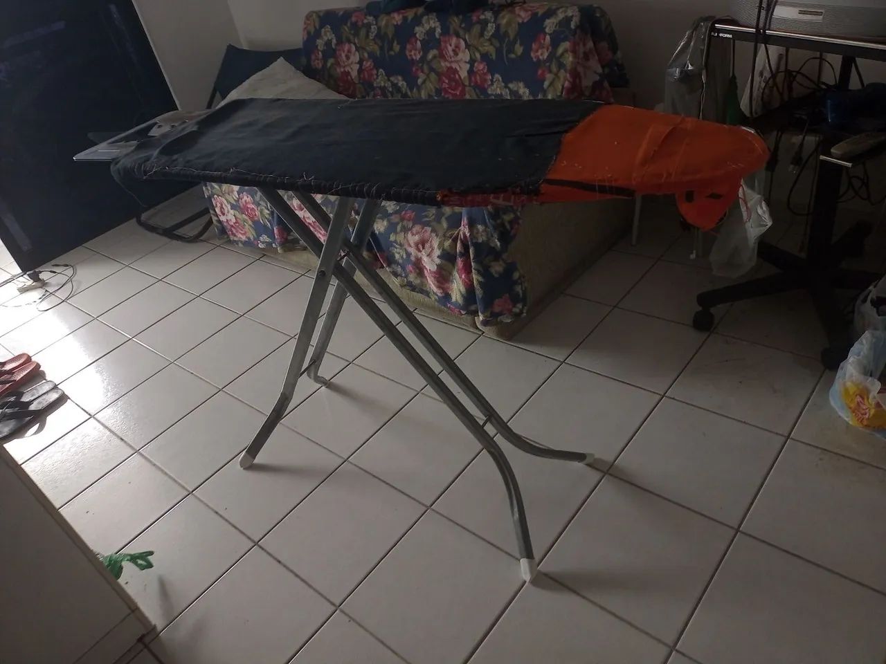 Tábua de passar em alumínio 