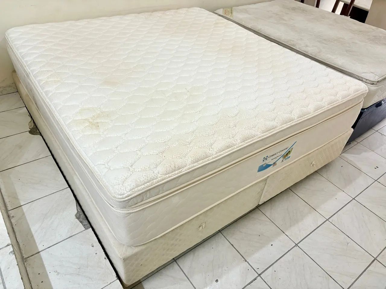Cama box de casal King size , Cama King 