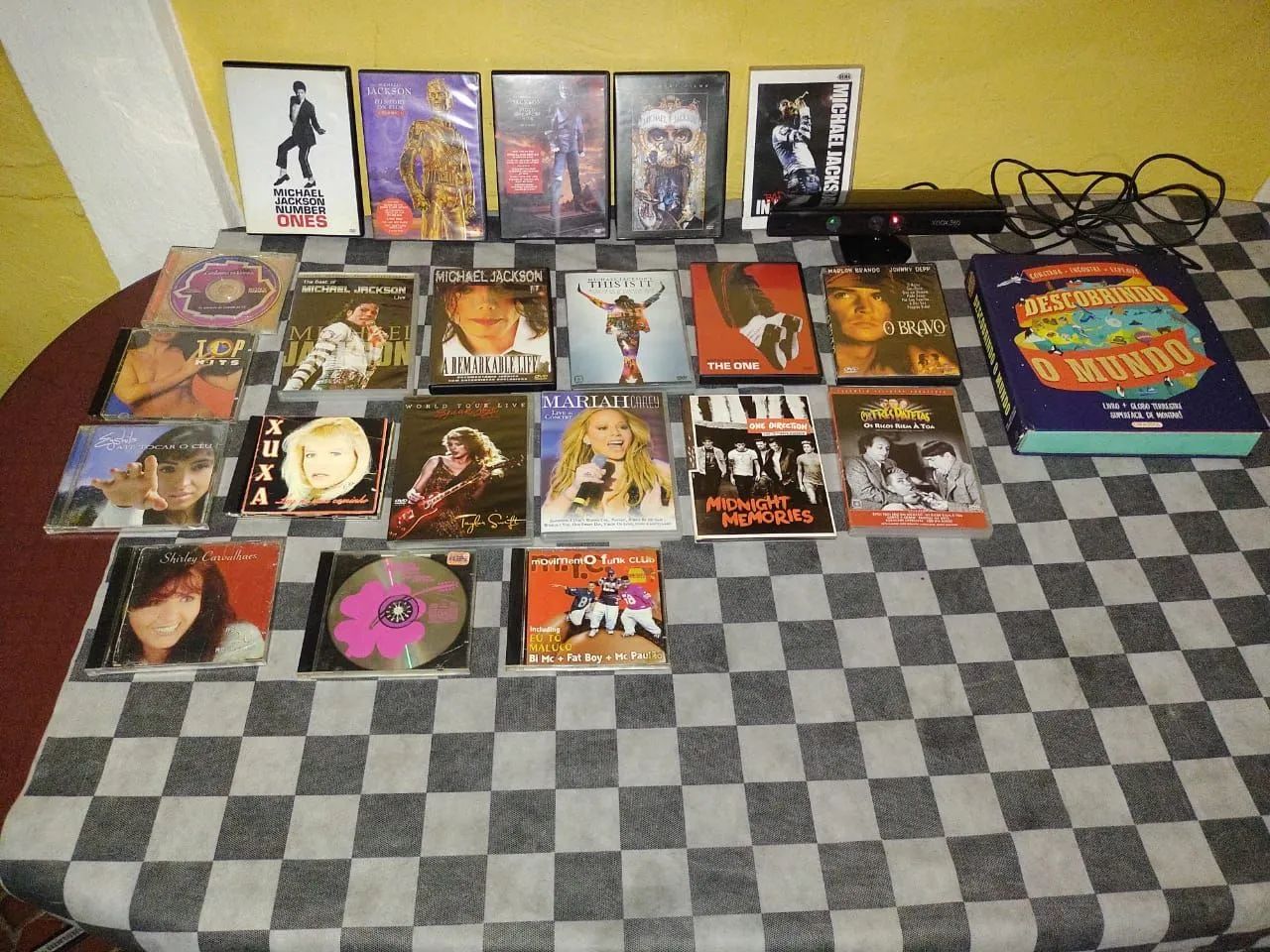 Dvds do Michael Jackson, vários, originais, disco e capa em bom estado. - Foto 2