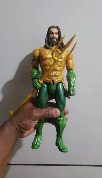 Boneco Aquaman - Figura de Ação eletrônico