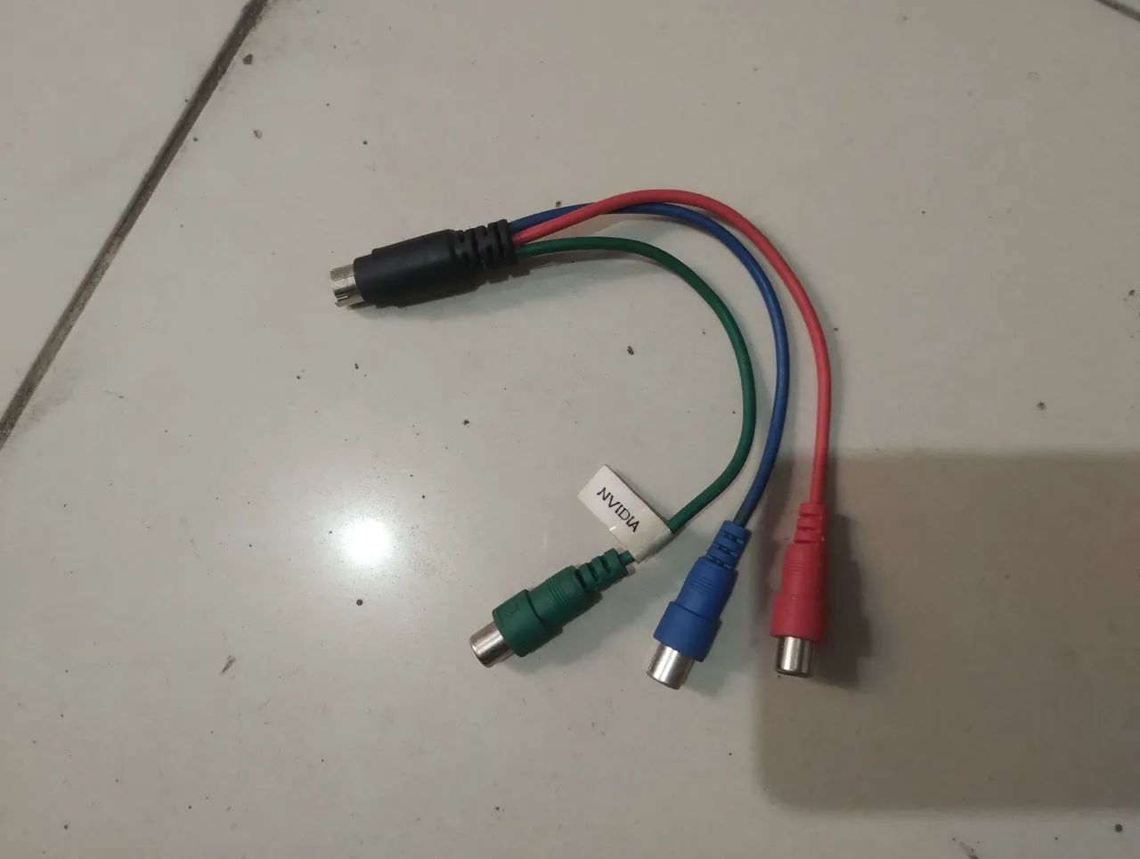 Cabo S Vídeo para 3 RCA Femea