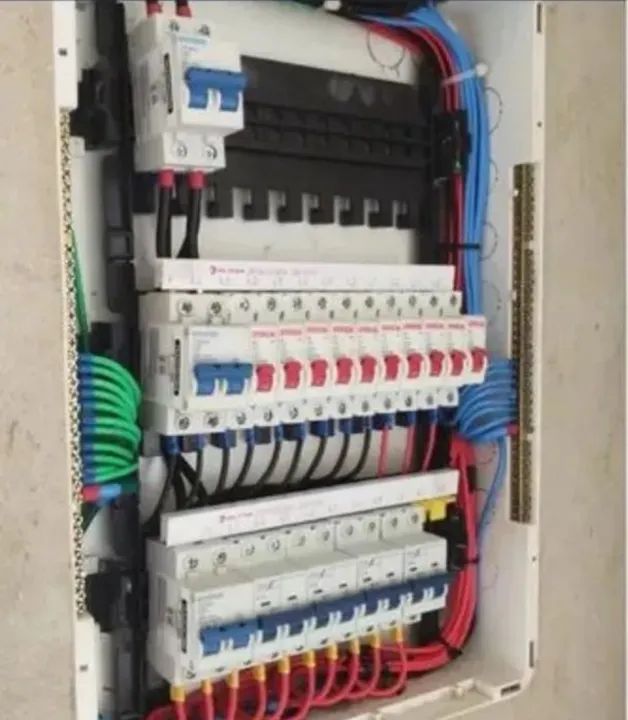 Eletrecista instalador residencial 