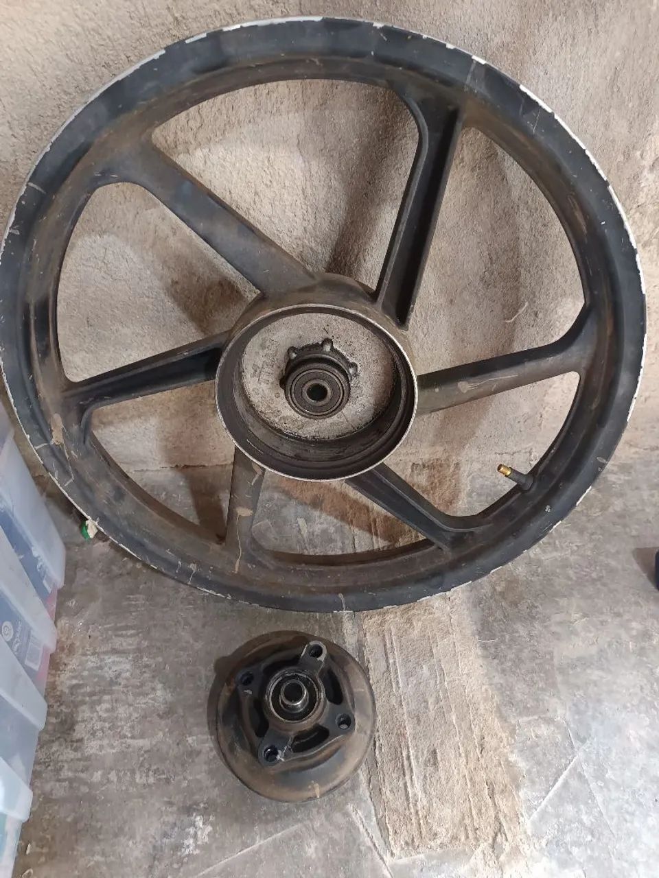 Roda de liga leve Fan 125 - Ótimo estado! - Foto 2