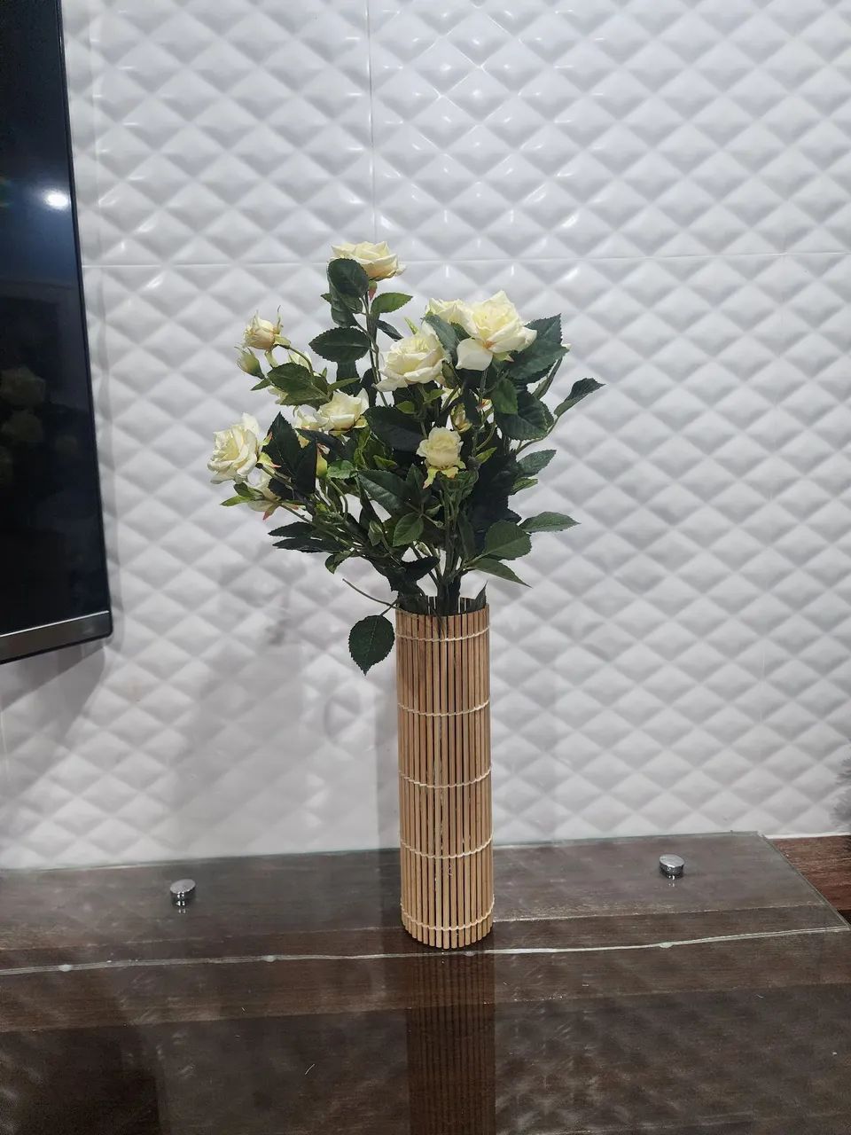  Vaso boho com arranjo rosas offwhite - Foto 3