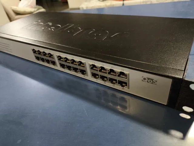 Switch Intelbras Sf 2400