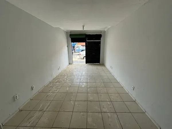 IDEAL PARA O SEU NEGÓCIO! Excelente loja com área privativa 24m², lavabo. Localizado na Ru - Foto 4