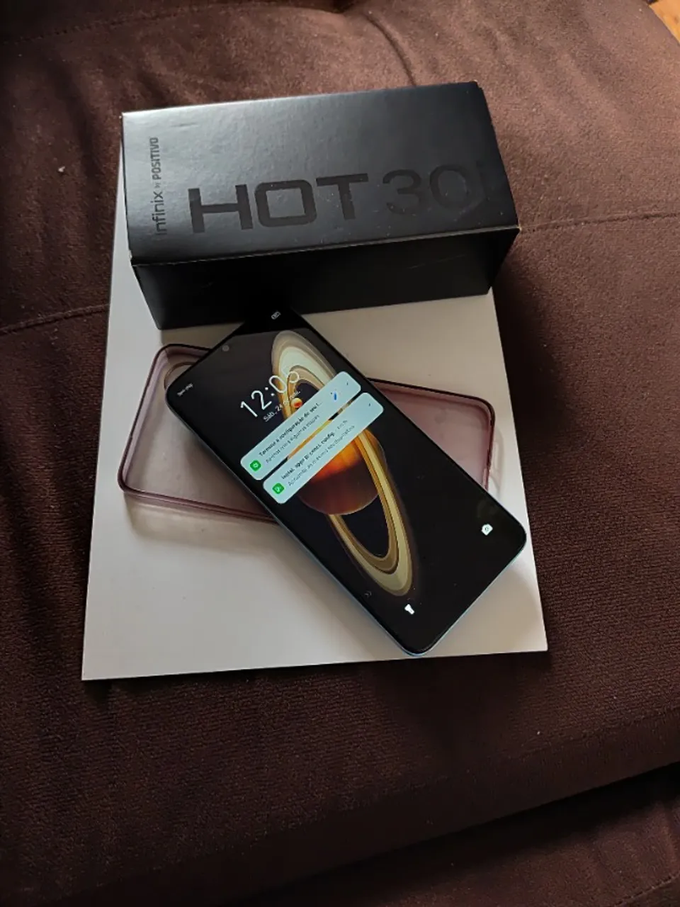 Celular infinix 30?