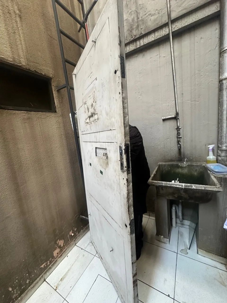 Porta de Aço Reforçada