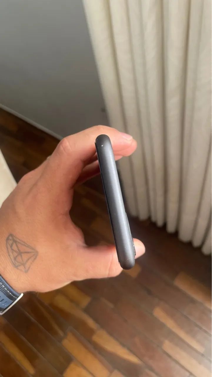 iPhone 11 64gb - PRA VENDER HOJE - Foto 4